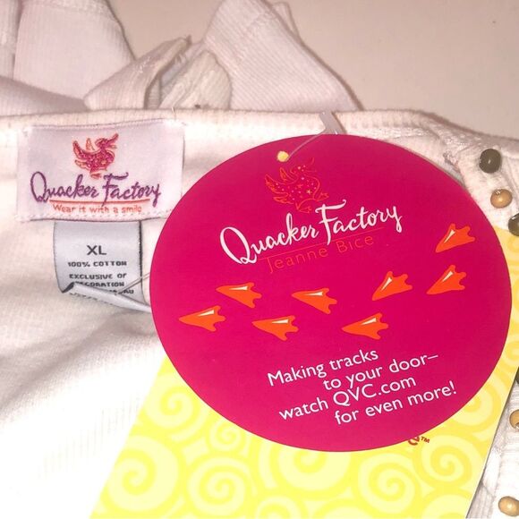 Quacker Factory Wood Beaded White Short Sleeve Ribbed Top Sz XL NWT - Picture 3 of 7